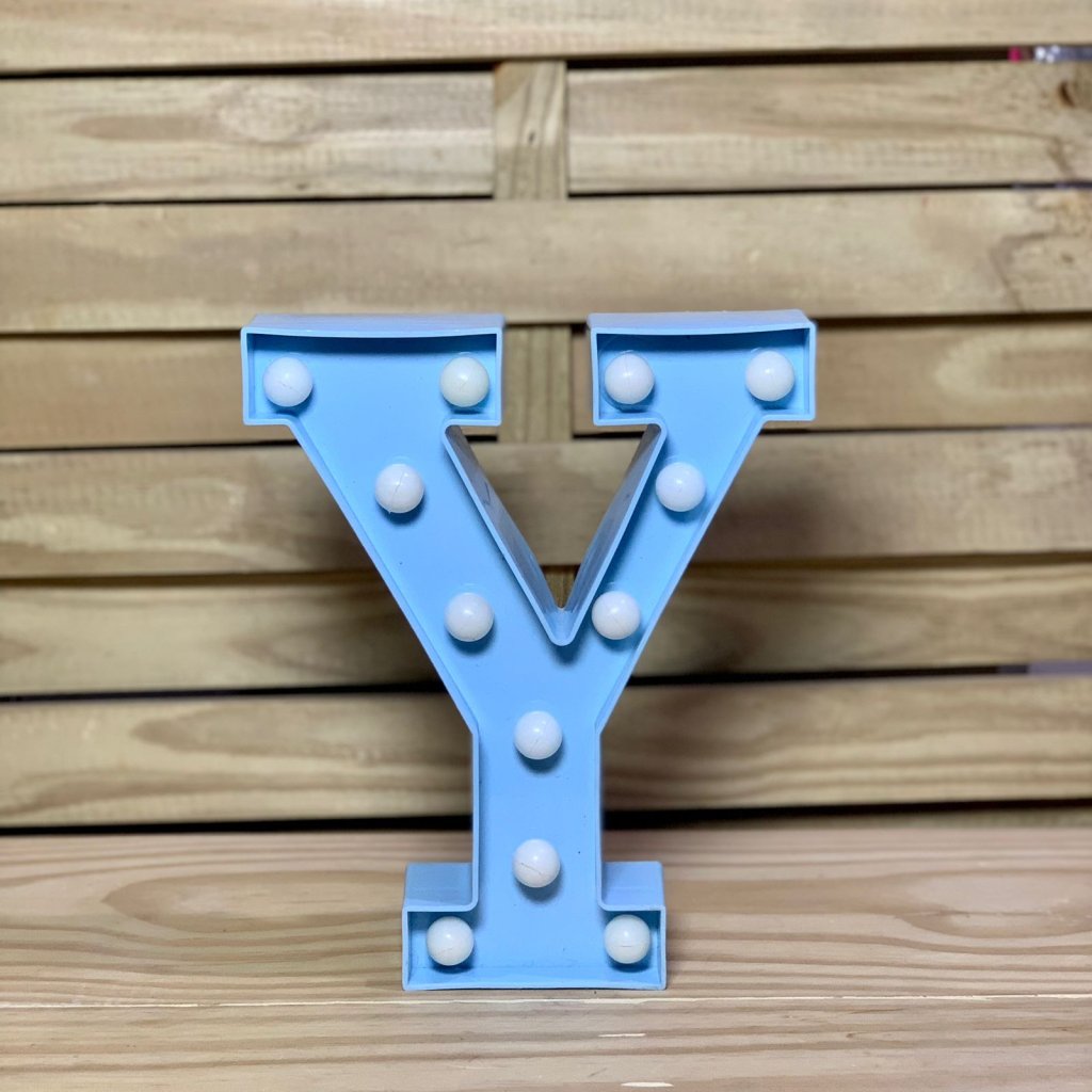 LETRA DE LED PLASTICO 22CM