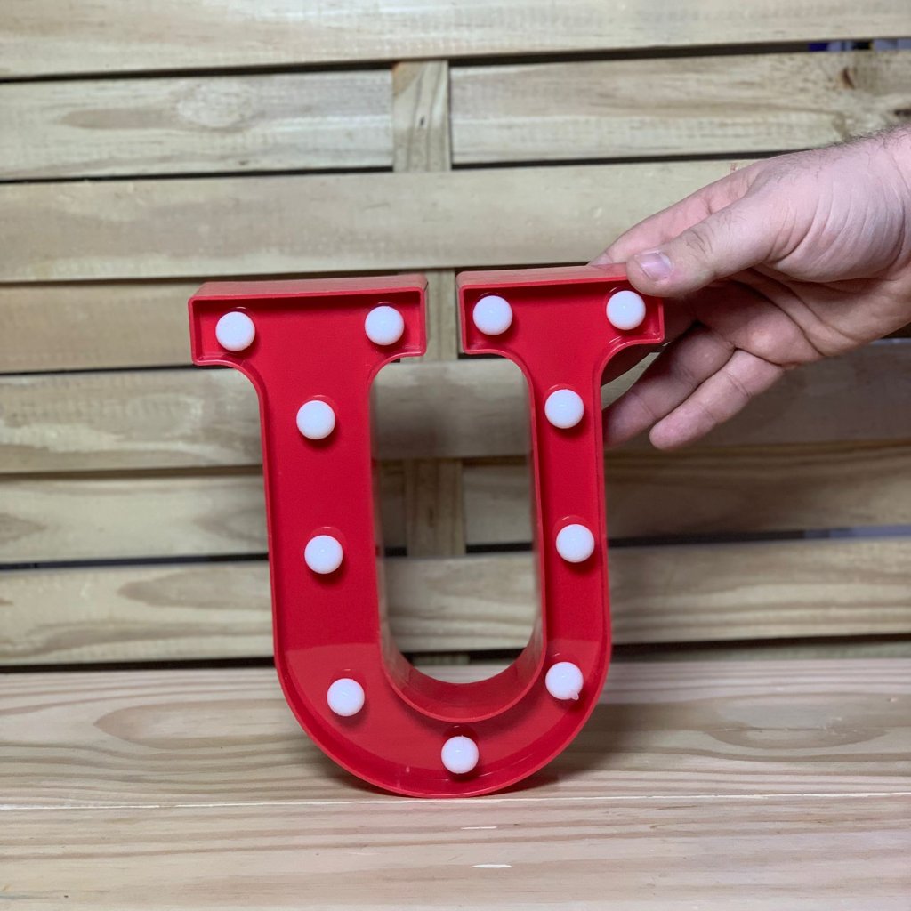 LETRA DE LED PLASTICO 22CM