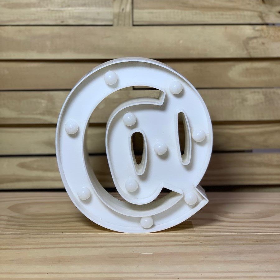 LETRA DE LED PLASTICO 22CM