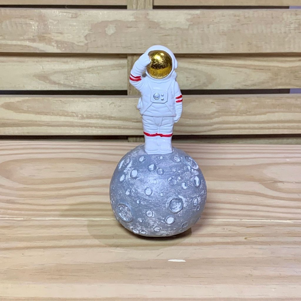 ENFEITE RESINA ASTRONAUTA LUA 16CM PR0089UC 539112