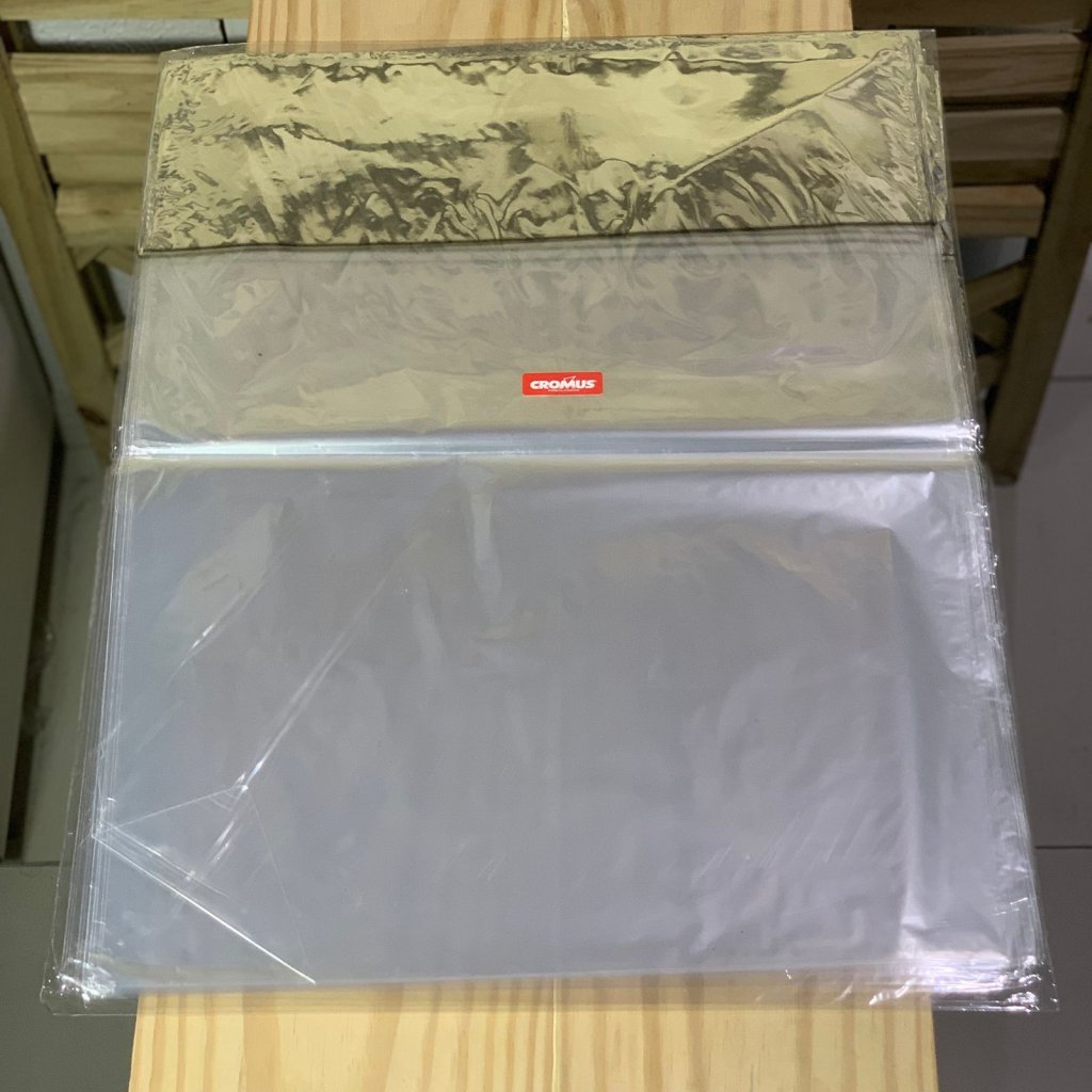 SACO TRANSP 45X59 METAL PRATA BARRADO PT C/25 UN 592392 11201013