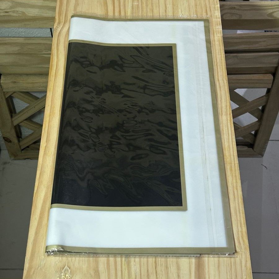 POLI ACETINADO TIPO COREANO 56CMX55CM 20FLS LINE PRETO 36853