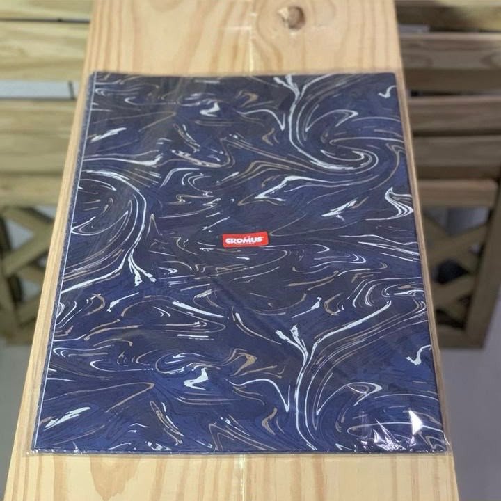 PAPEL SEDA MARMORIZADO AZUL  