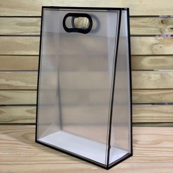 SACOLA DE POLIPROPILENO PARA PRESENTE 35X24X10CM 259748