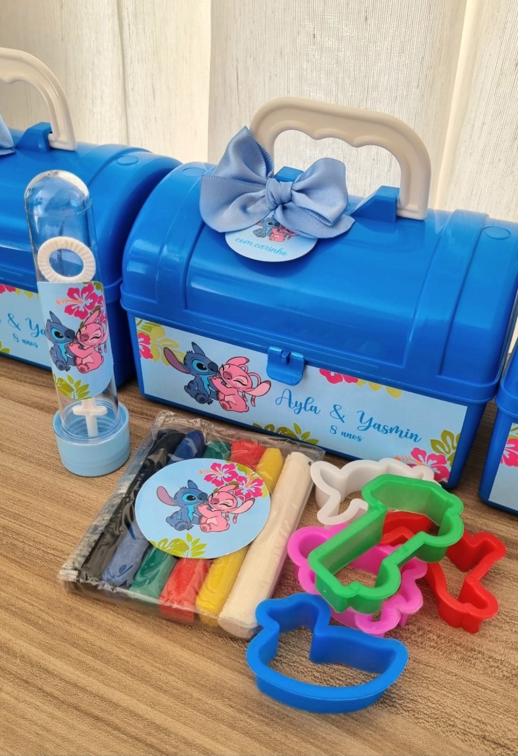 KIT MALETINHA + KIT MASSINHA :  BRINDE TUBO BOLINHA DE SABÃO !!