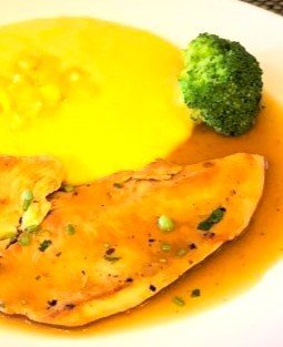 Frango ao Creme de Milho (270 cal.)