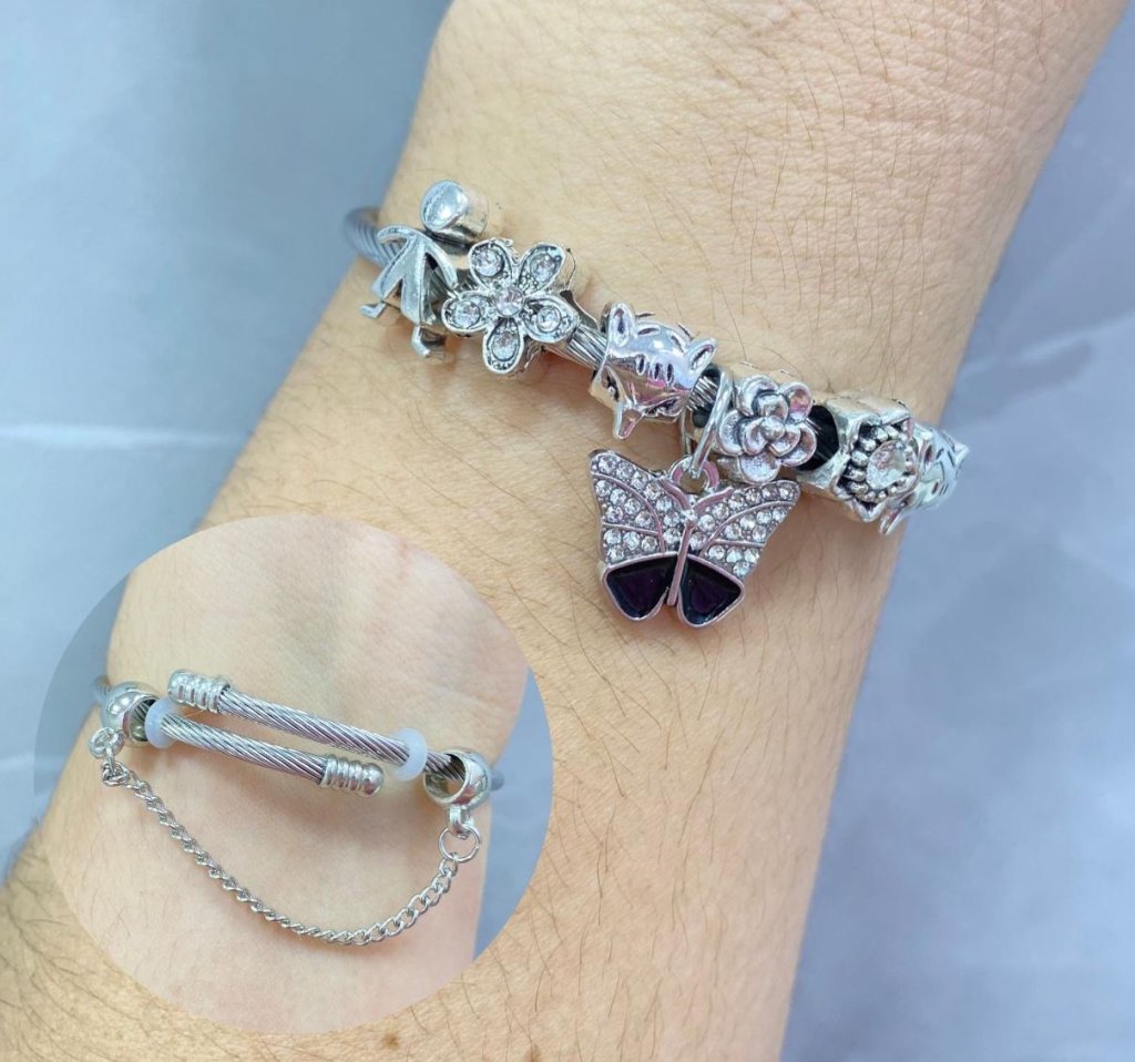 Pulseira Pandora prata folheada borboleta e flor (sem fecho) ✨