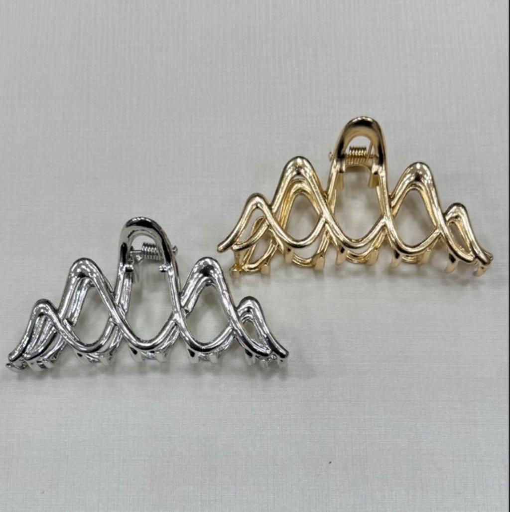 Presilha em metal Trançado detalhado ✨