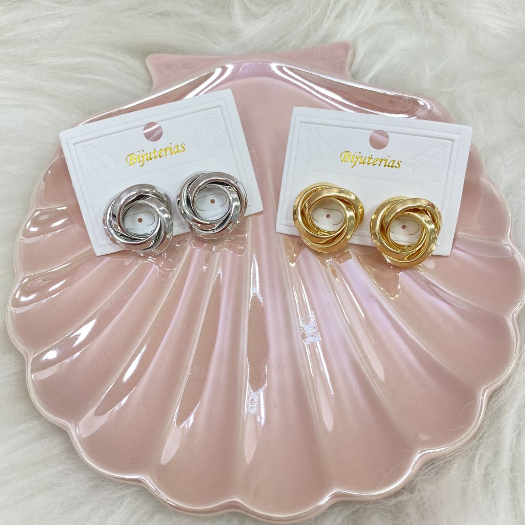 Brincos Bijoux diversos Modelo I ✨