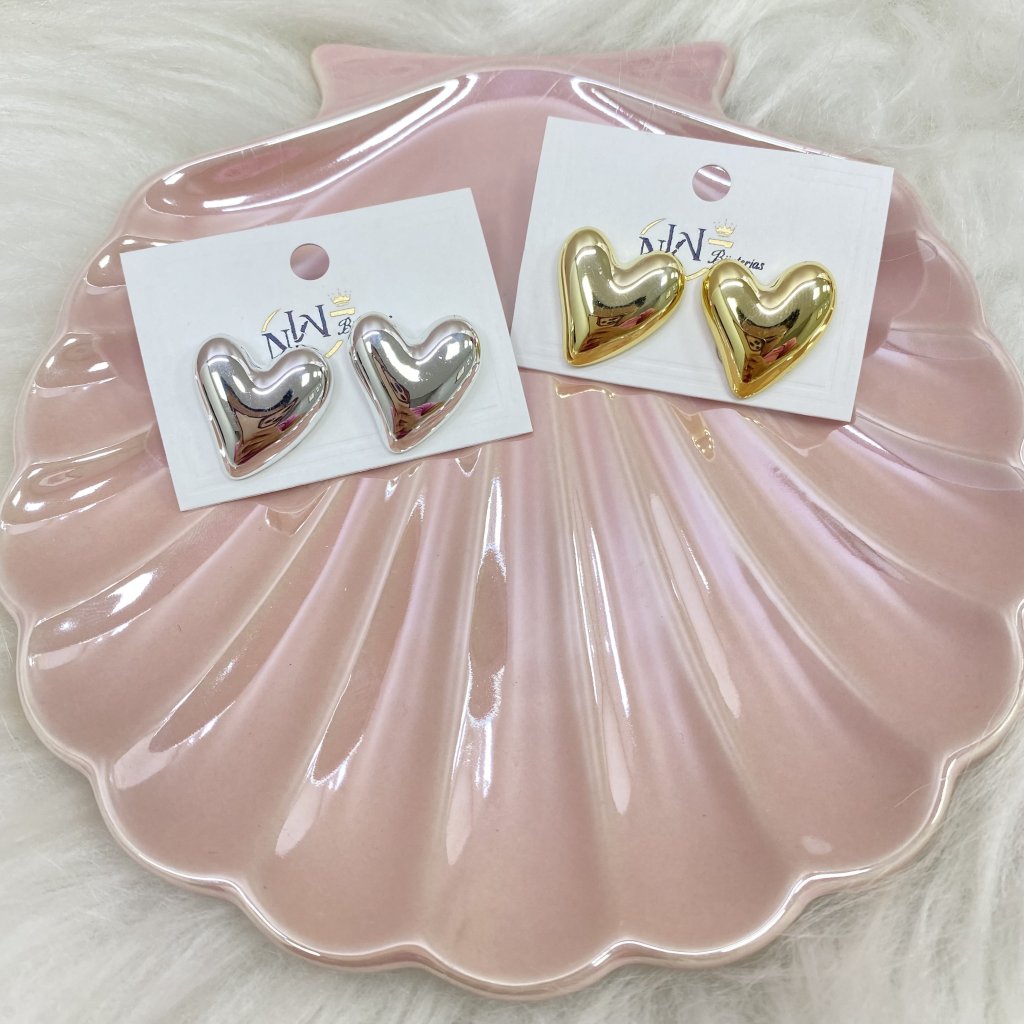 Brincos Bijoux diversos Modelo L ✨