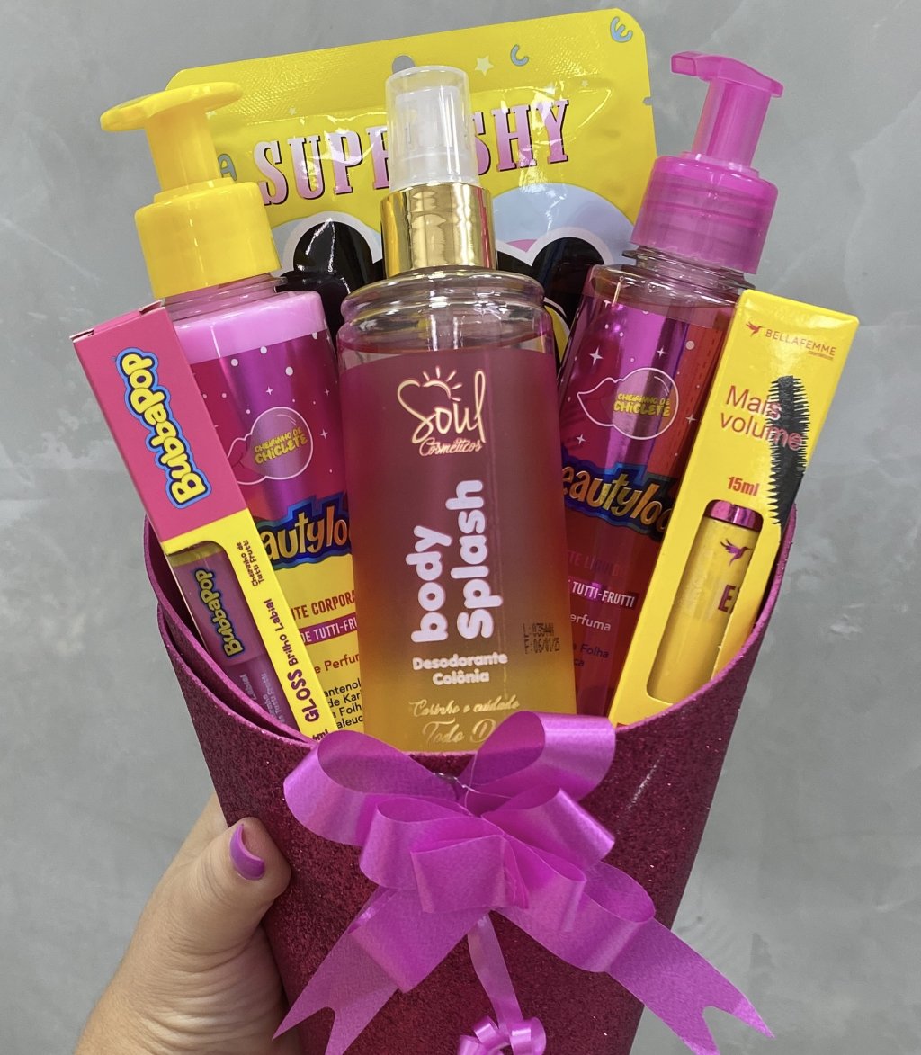 Buquê de maquiagem diversos (02) 💐PRBU0025