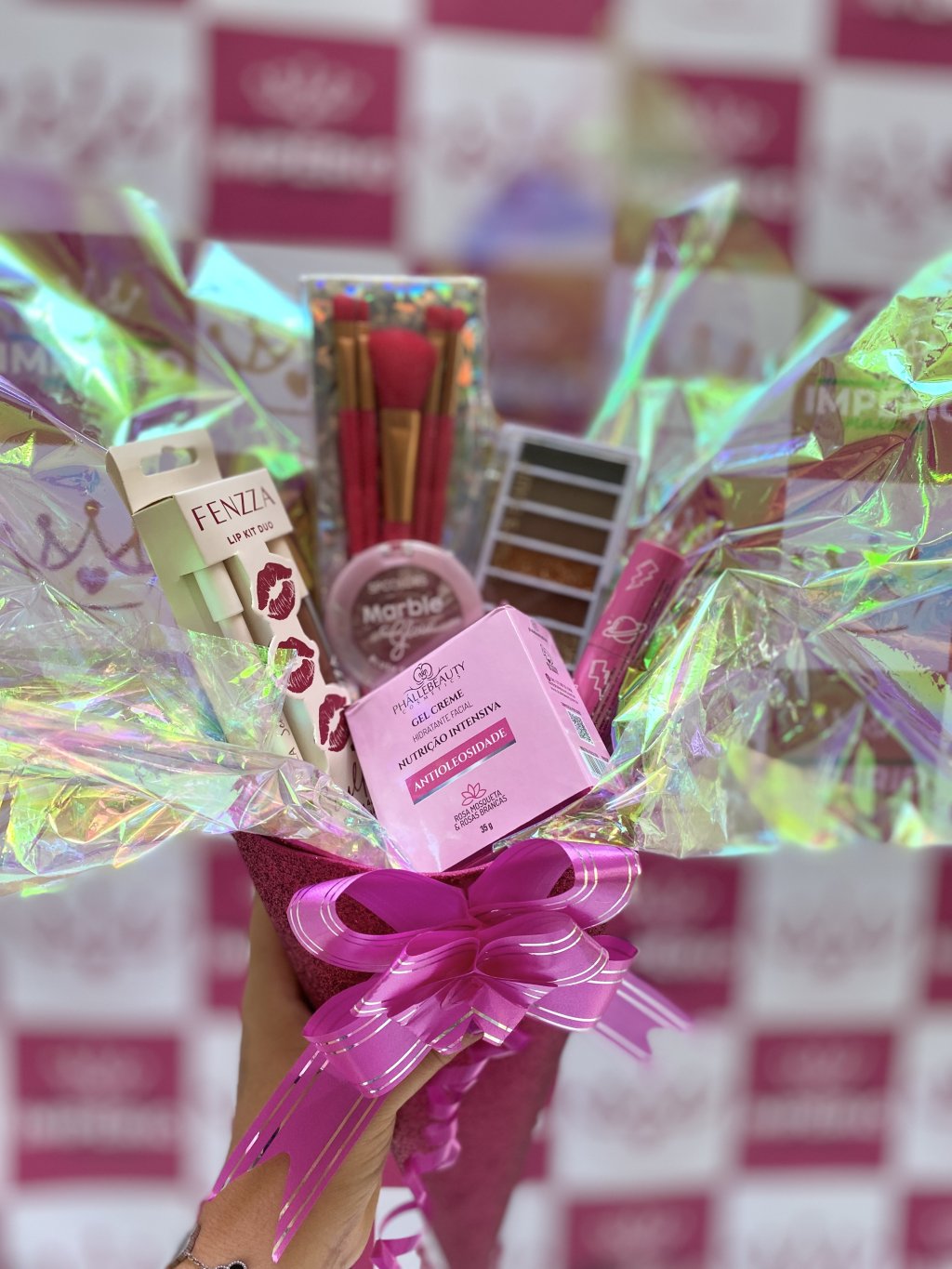 Buquê de maquiagem (06) 🩷 PRBU0031