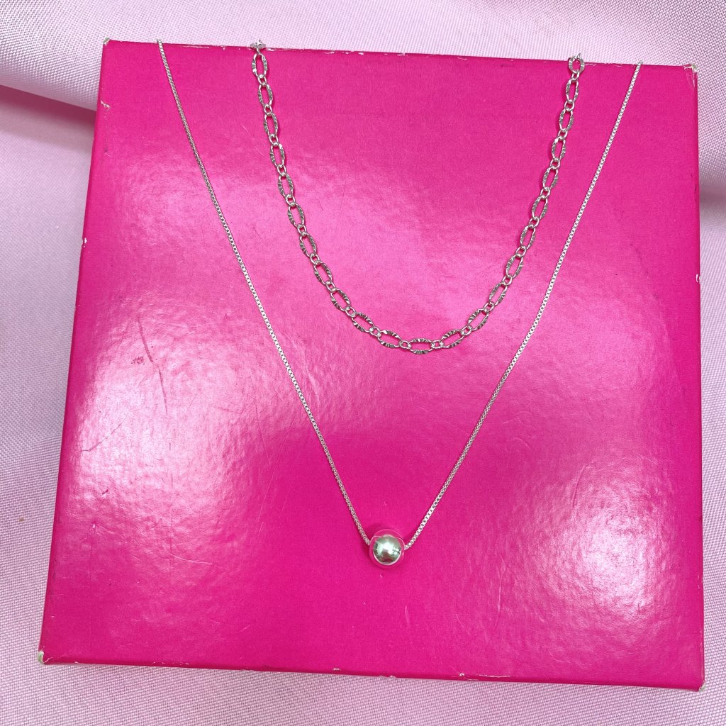 Colar duo prata folheado fio persiana, bolinha e corrente detalhada 