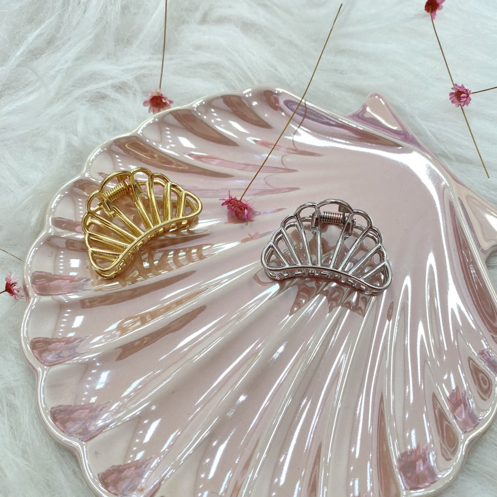 Presilha em metal pequeno/média modelo arco ✨