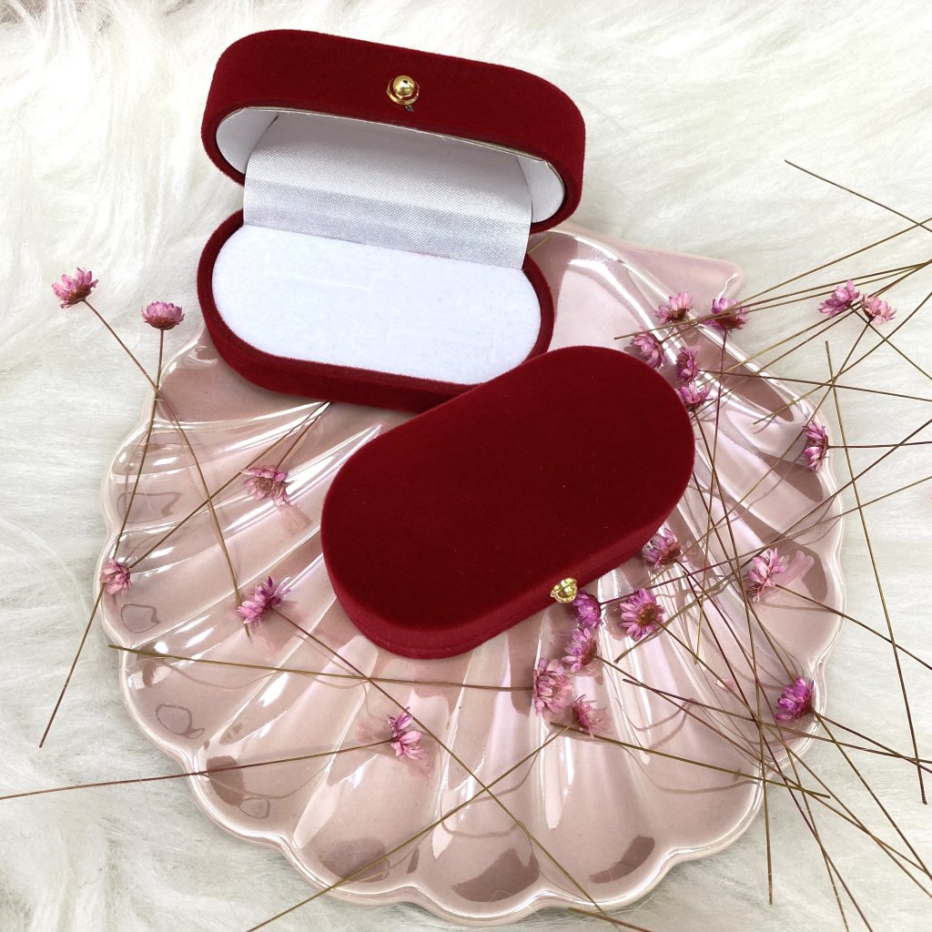 Caixinha para aliança em veludo vermelho ♥️