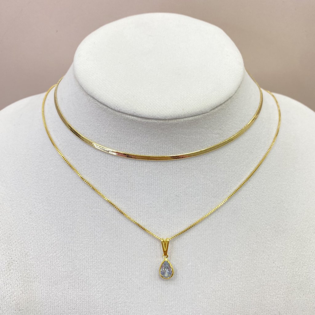 Colar duo dourado folheado fio fino de cobra e gota de luz ✨