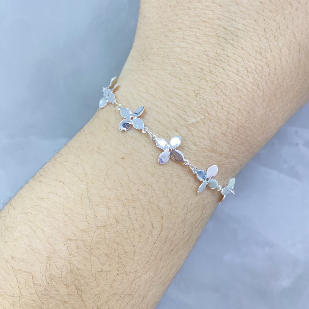 Pulseira prata folheado flor lisa ✨