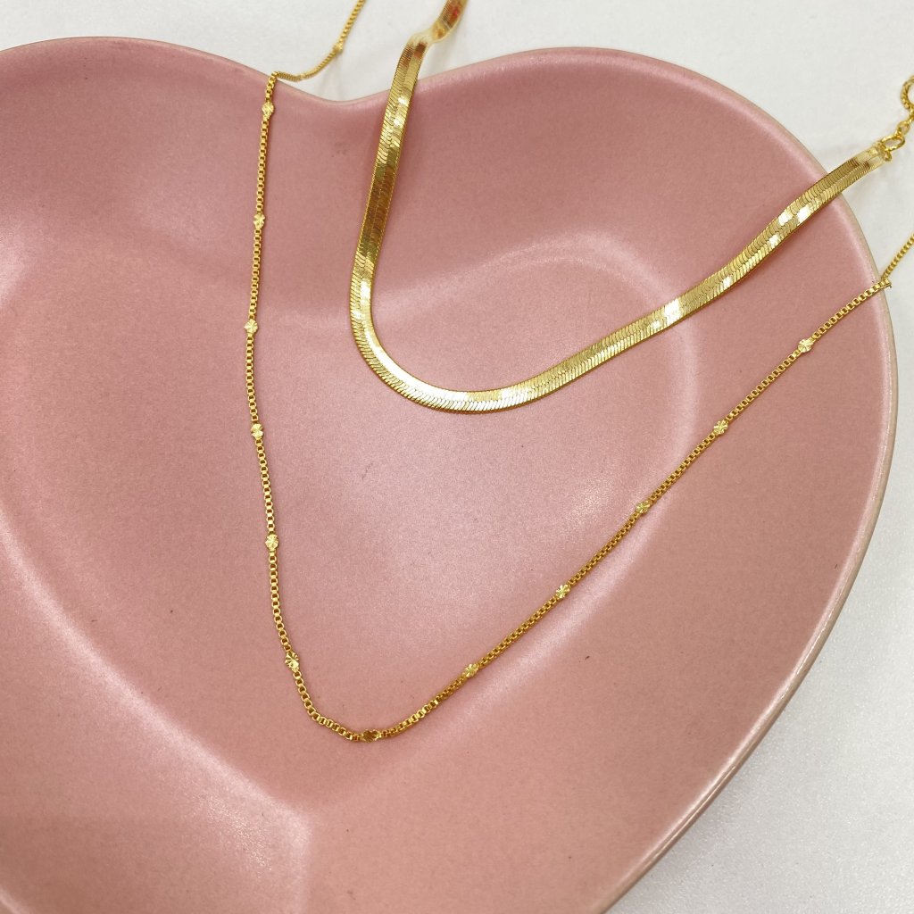 Colar duo dourado folheado fio cobra e fio mini coração ✨