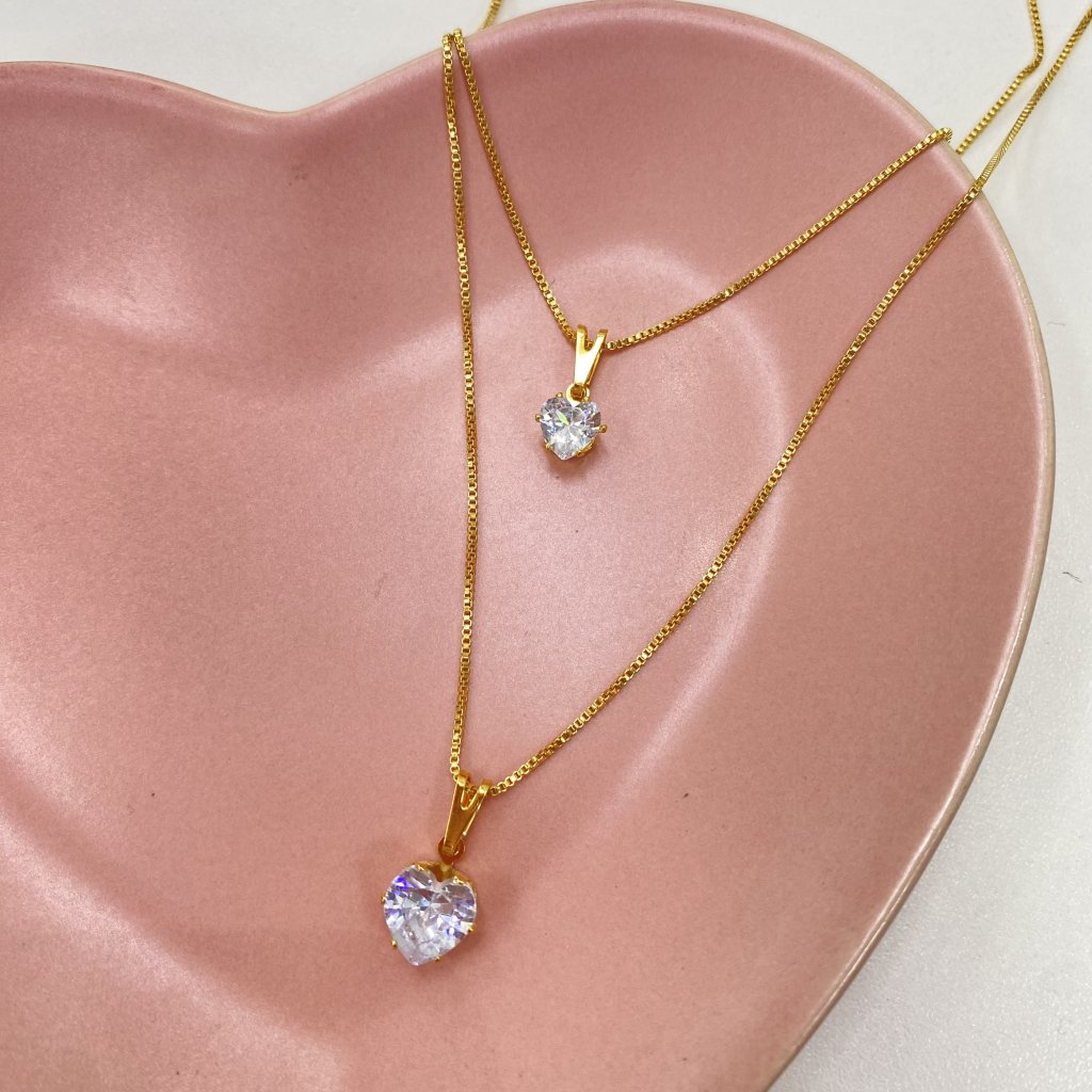 Colar duo dourado folheado fio persiana e ponto de luz coração ✨