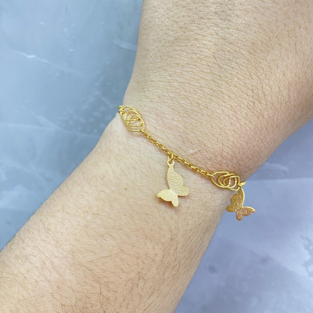 Pulseira dourado folheado fio detalhado e borboleta 🦋 