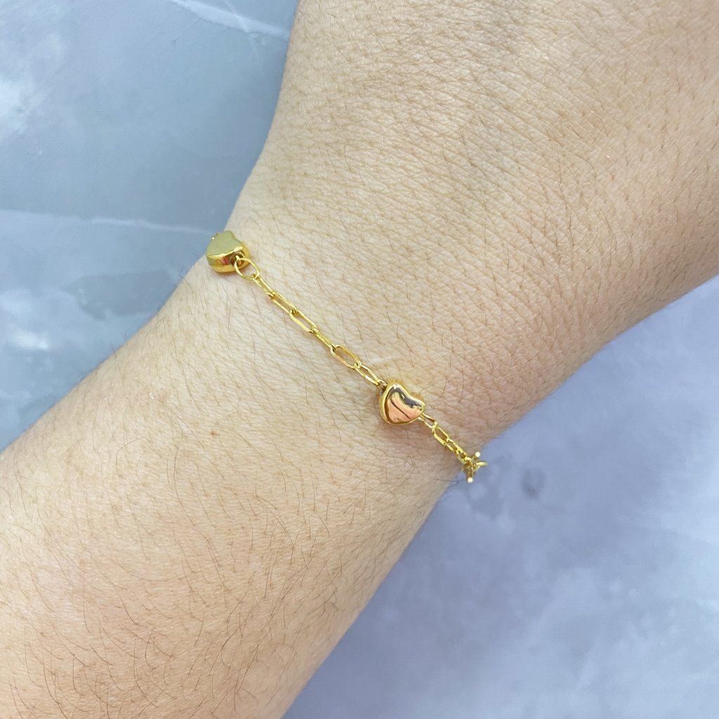 Pulseira dourado folheado elos e coração ✨