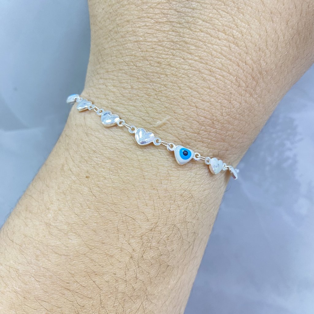 Pulseira prata folheada fio coração e olho grego ✨