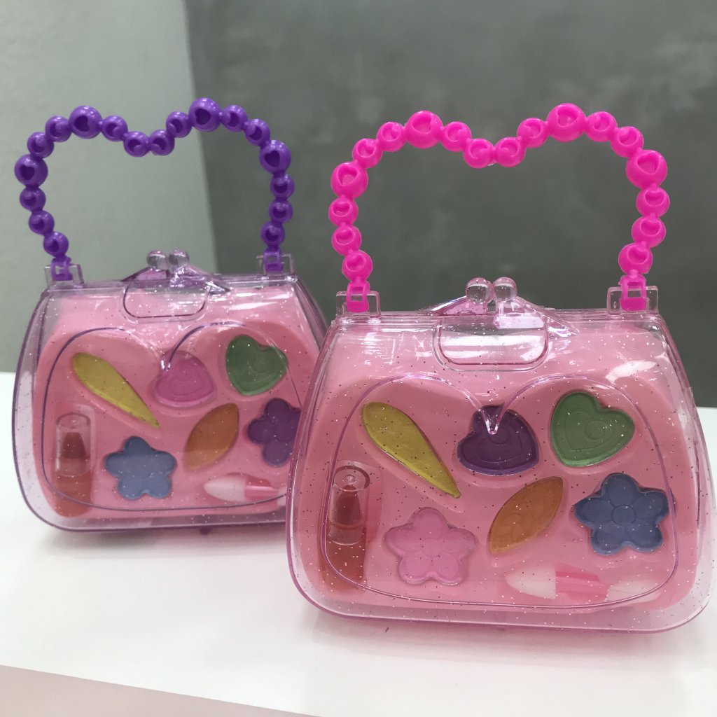 Bolsinha infantil maquiagem ❤️