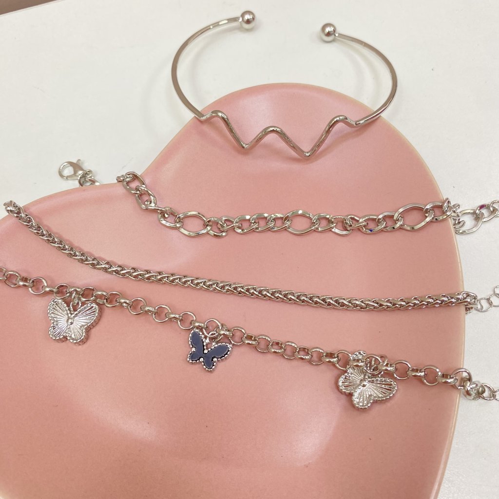 Kit pulseira e bracelete modelo borboleta 🦋 - Dafu 