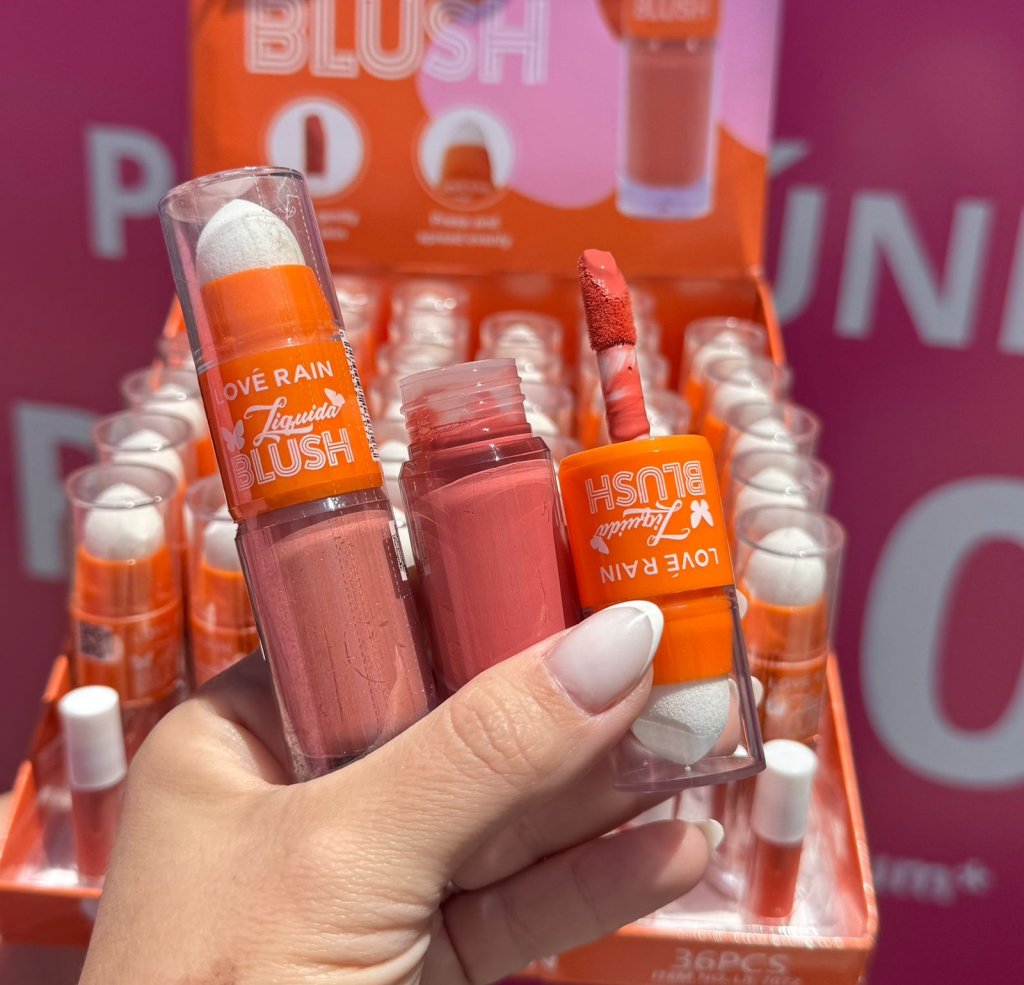 Blush Líquido Com Aplicador - Lové Rain BLU0113