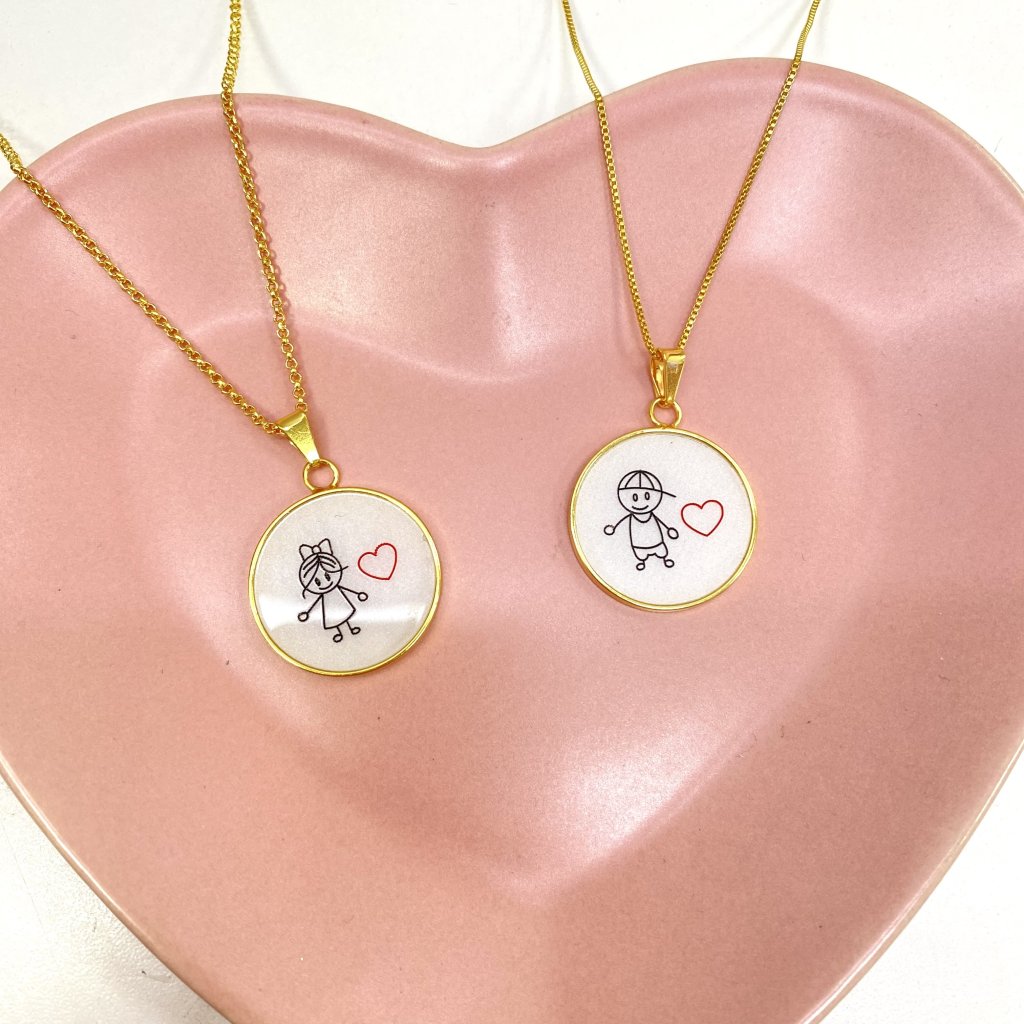 Colar dourado folheado medalha menina e menino 🩷💙
