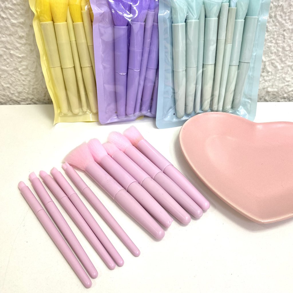 Kit com 10 pincéis (pequenos) cores ✨