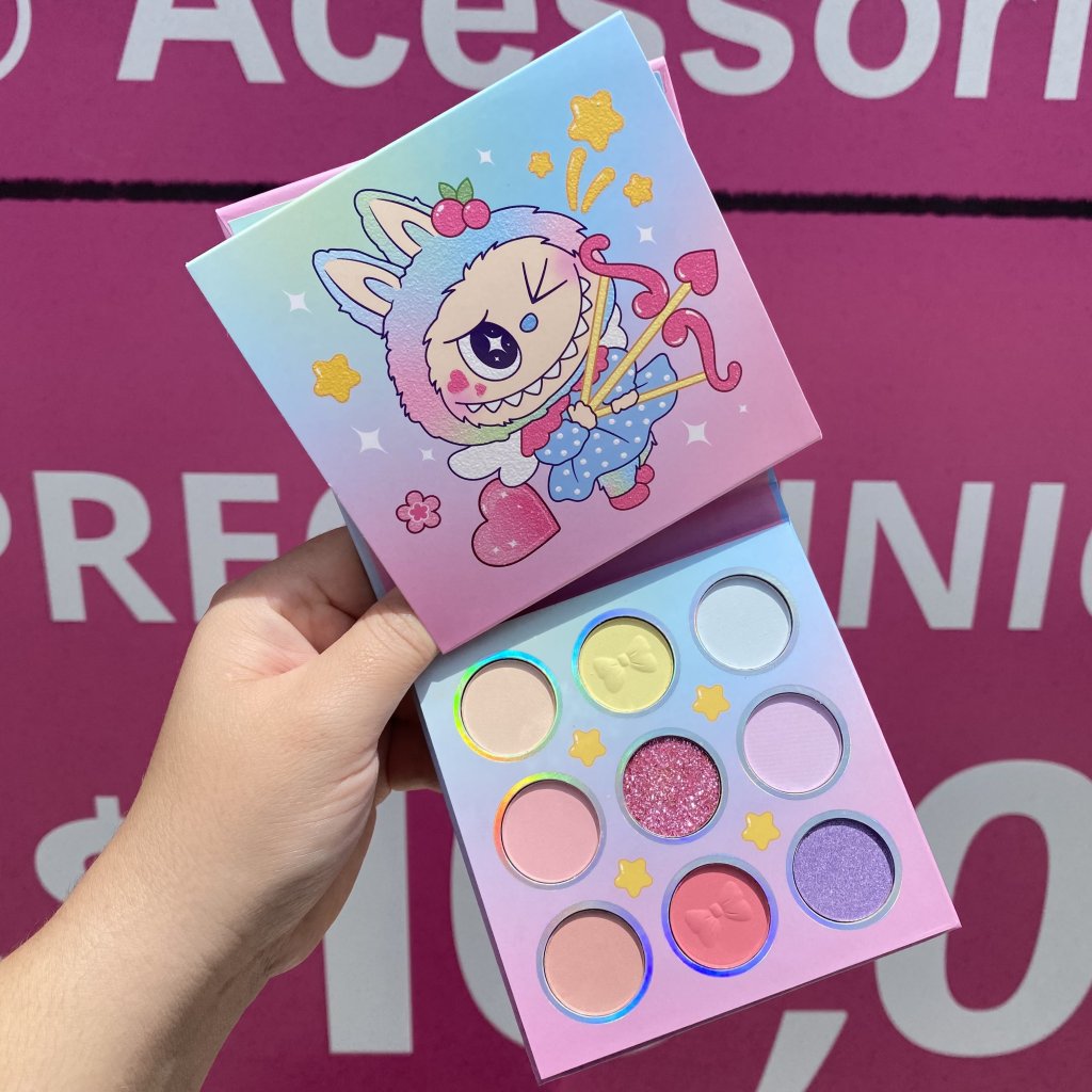 Paleta de sombra cartonada Labubu cupido 💘 