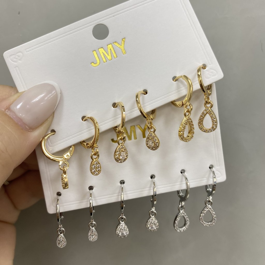 Trio de argolas pequenas bijoux fina modelo gotas cravejada ✨