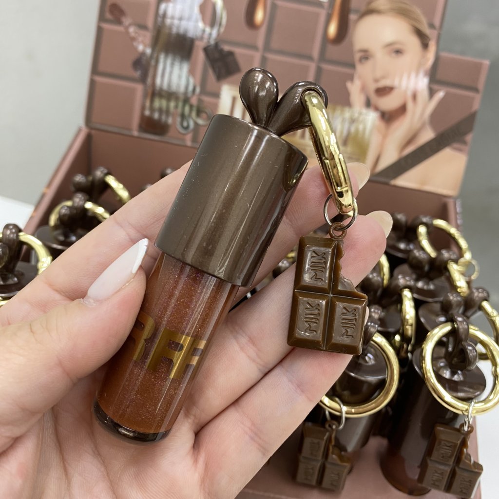Gloss labial Lip Bunny + chaveiro 🍫 - RR