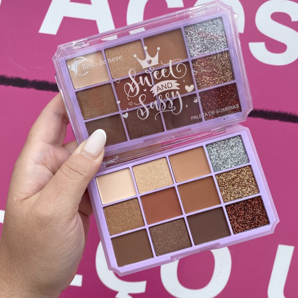 Paleta de sombra Sweet And Sassy 02 - Beijo de neve 