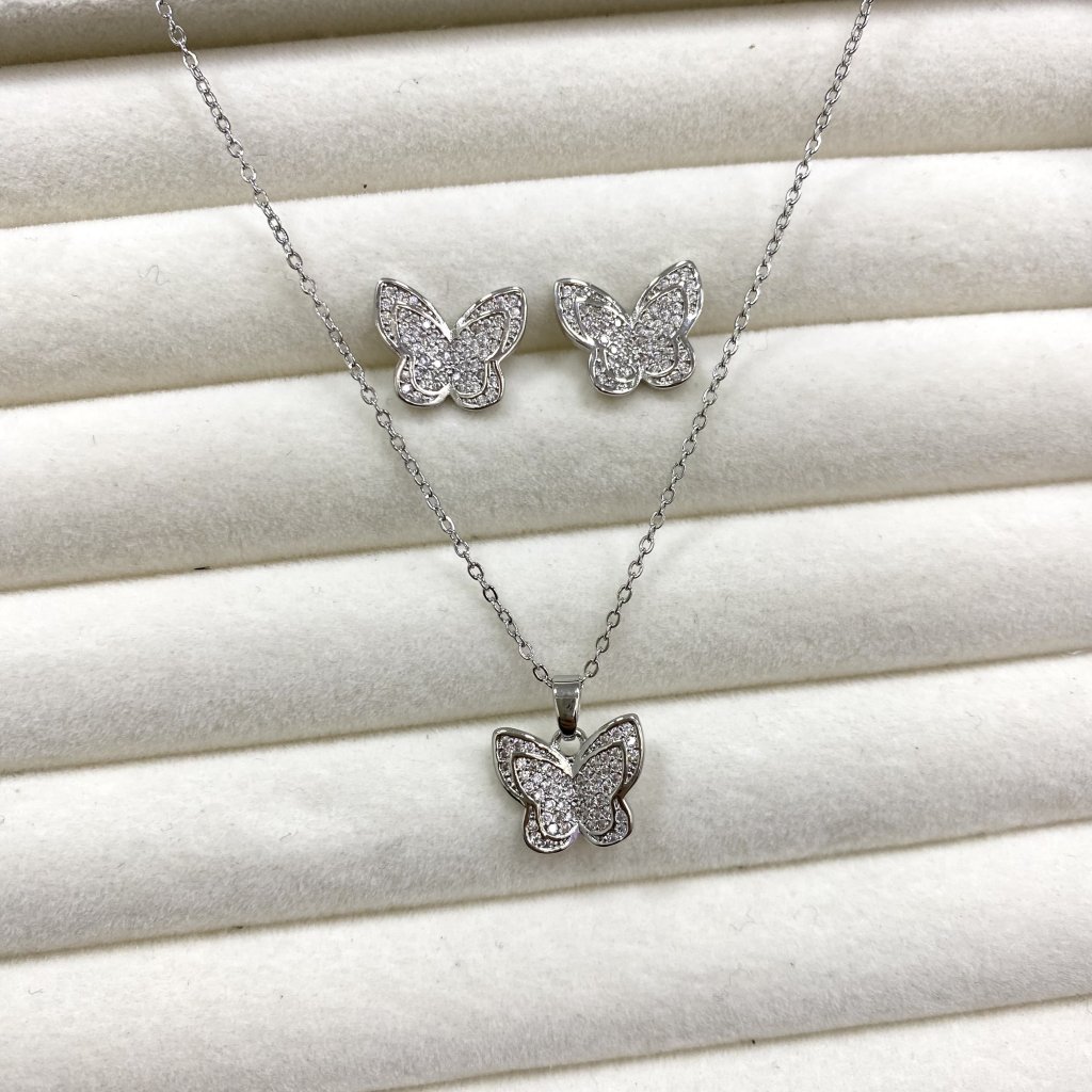 Conjunto de colar e brinco bijoux fina Modelo borboleta 🦋 