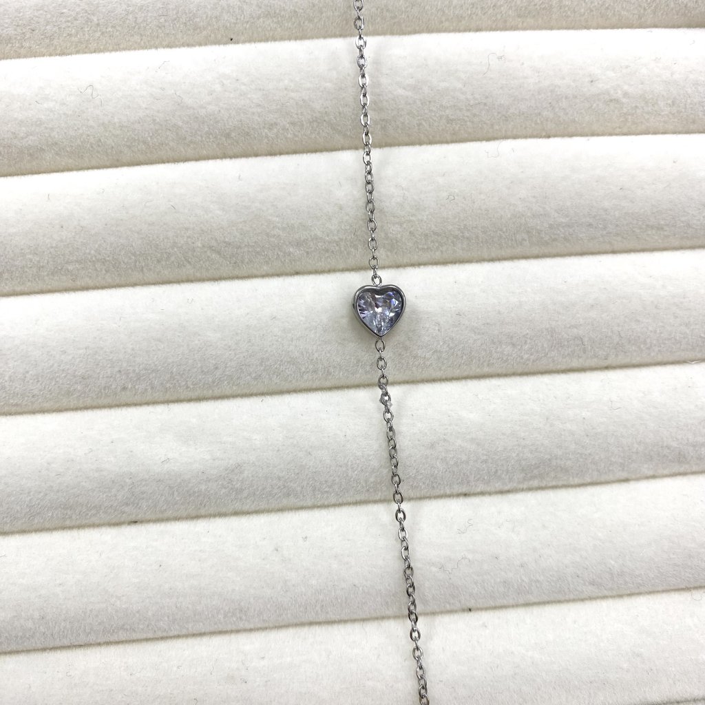 Pulseira em aço inox coração ✨