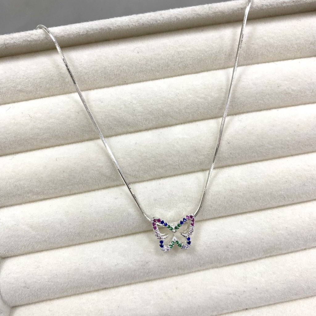 Gargantilha prata folheado borboleta cravejada colorido 🦋