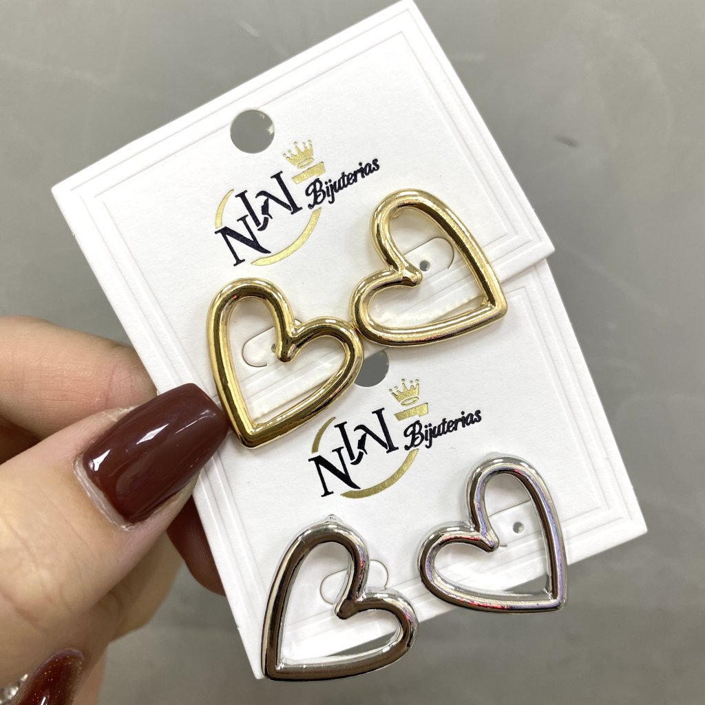 Brinco bijoux fina Coração ♥️ 