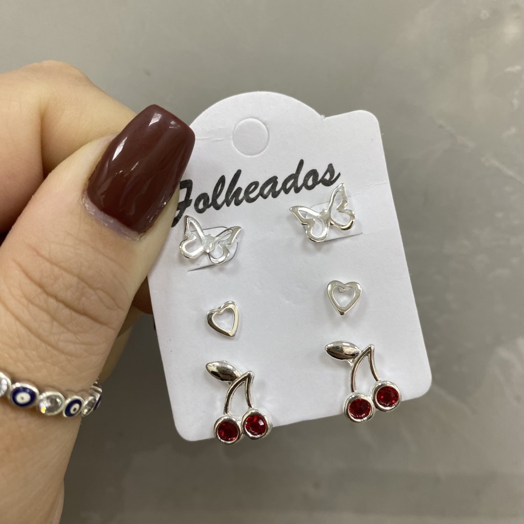 Trio de brincos prata folheado borboleta, coração e cereja 🍒 