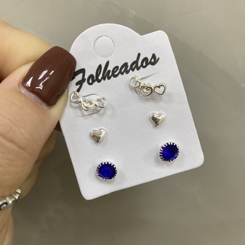 Trio de brincos prata folheado trio coração, coração e ponto de luz azul 💙