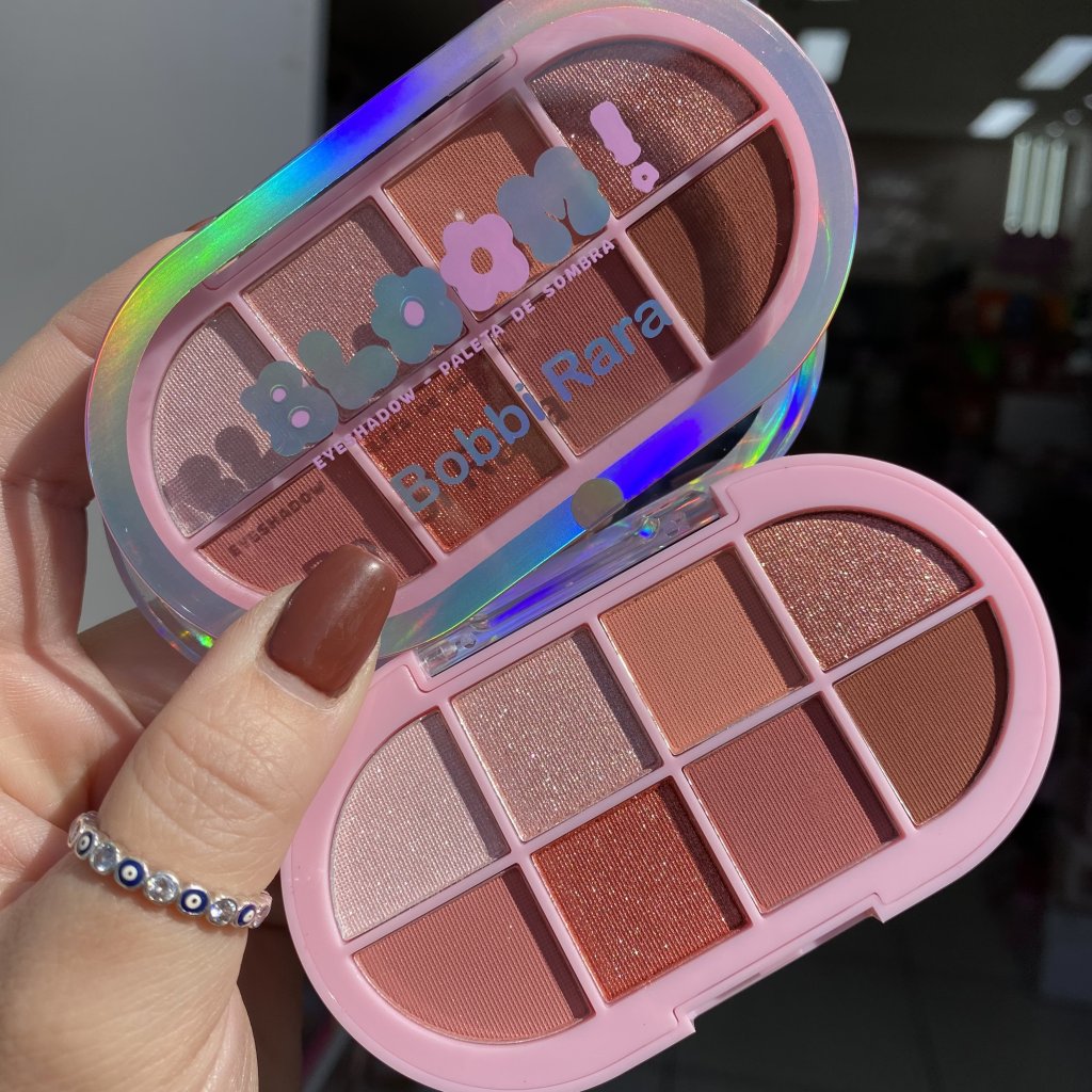 Paleta de sombras 8 cores Bloom (04) - Bobbi Rara