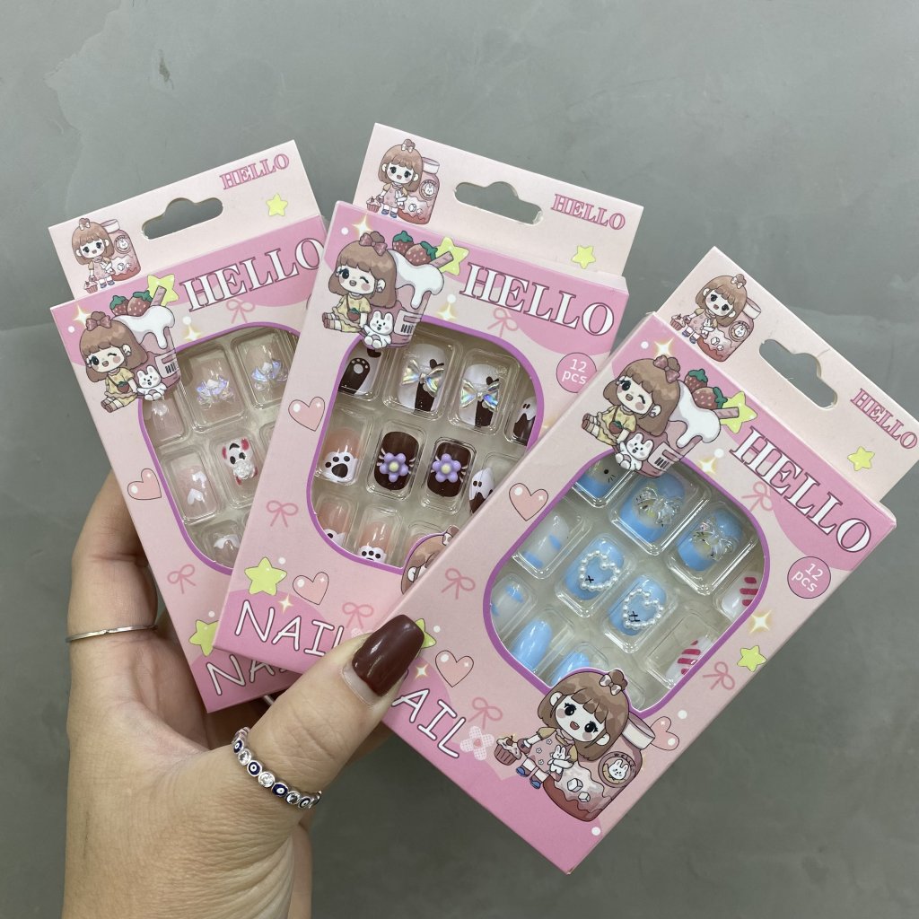 Unha postiça infantil Hello nails ✨