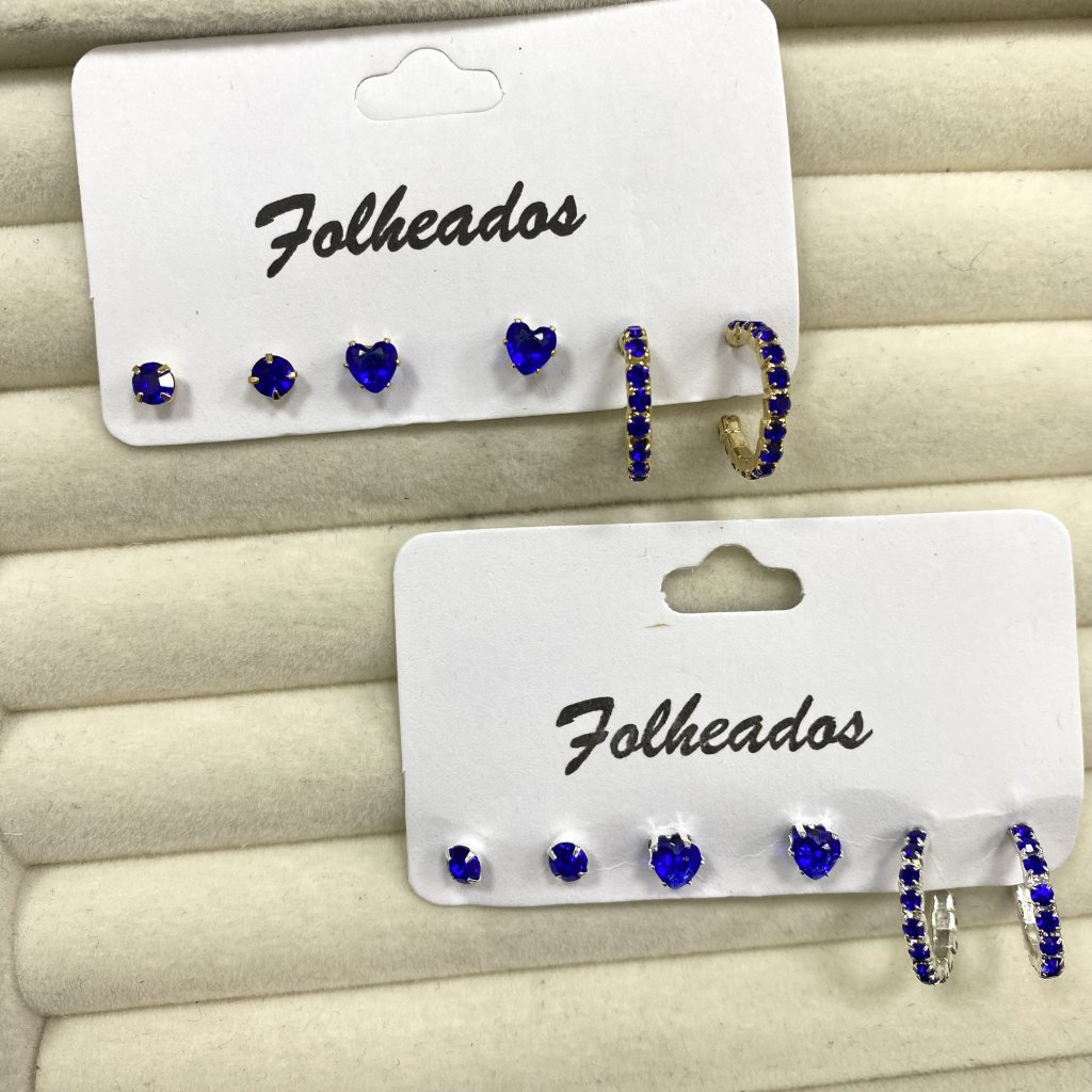 Trio de brincos folheado ponto de luz, coração e argolinha azul escuro 💙