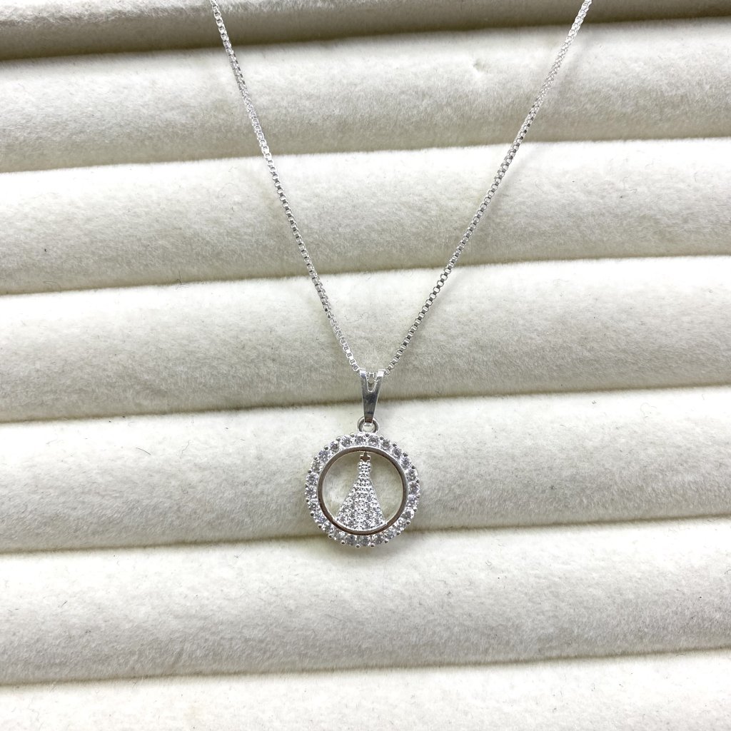 Colar prata folheado pingente medalha nossa senhora de aparecida cravejada ✨