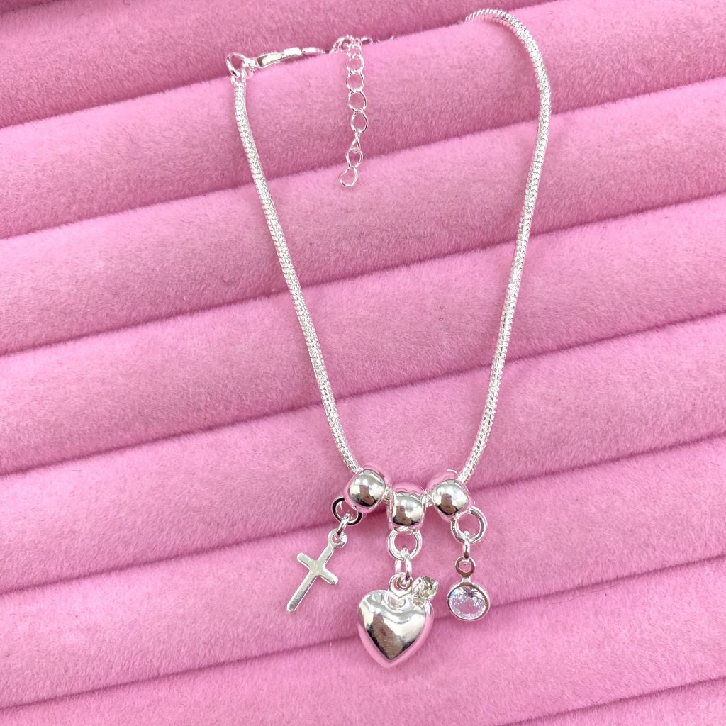 Pulseira prata folheado trio pingente cruz, coração e ponto de luz (berloque) ✨
