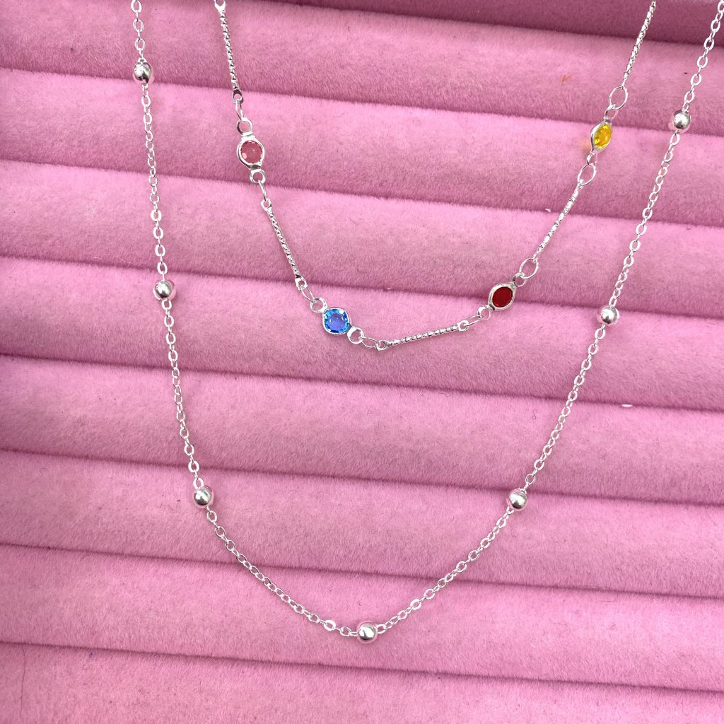 Colar duo prata folheado fio mini bolinha e mini ponto de luz colorido ✨