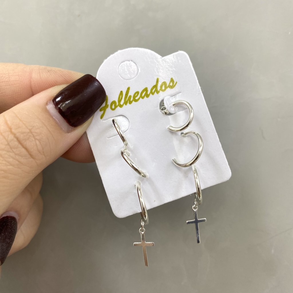 Trio de brincos prata folheado Argolas e cruz ✨