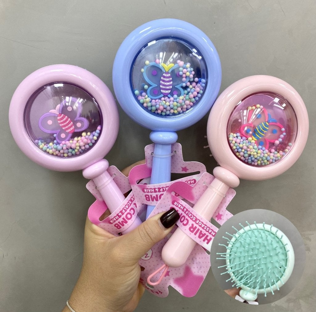 Escova de cabelo redonda Borboleta ✨