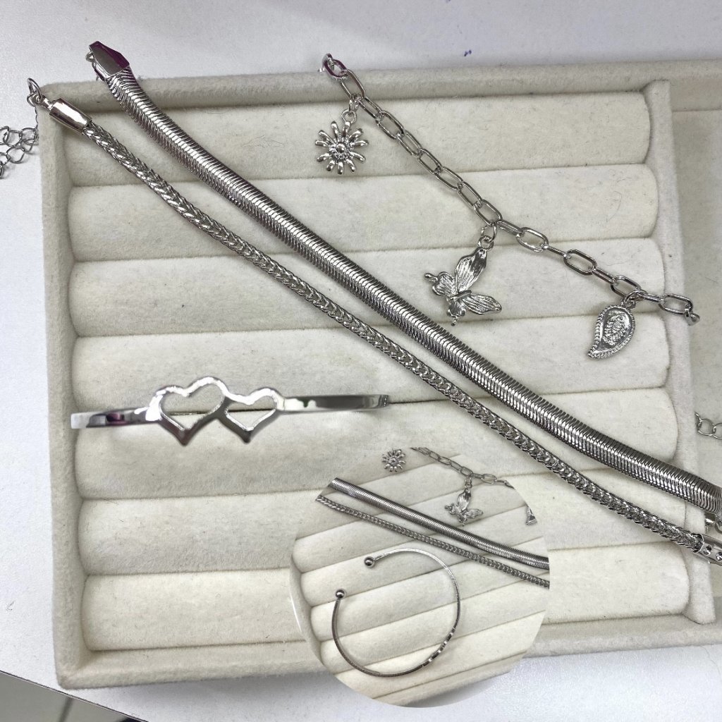 Kit pulseiras + bracelete bijoux fina Modelo borboleta ✨